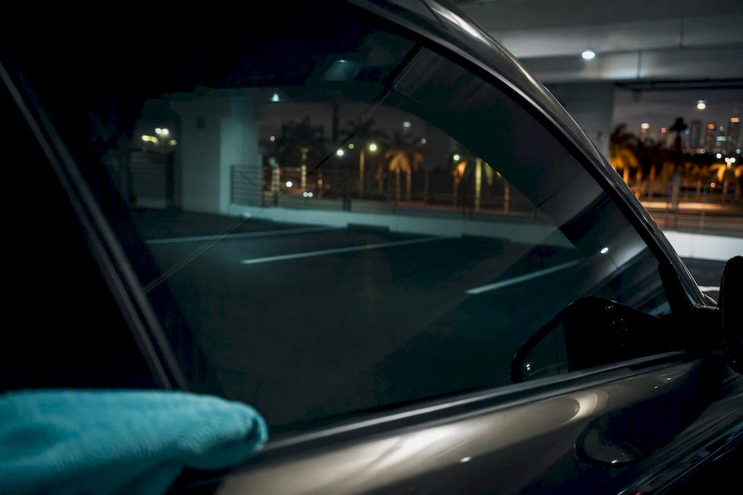 35–50% VLT Keeps Tinted Windows Safe at Night
