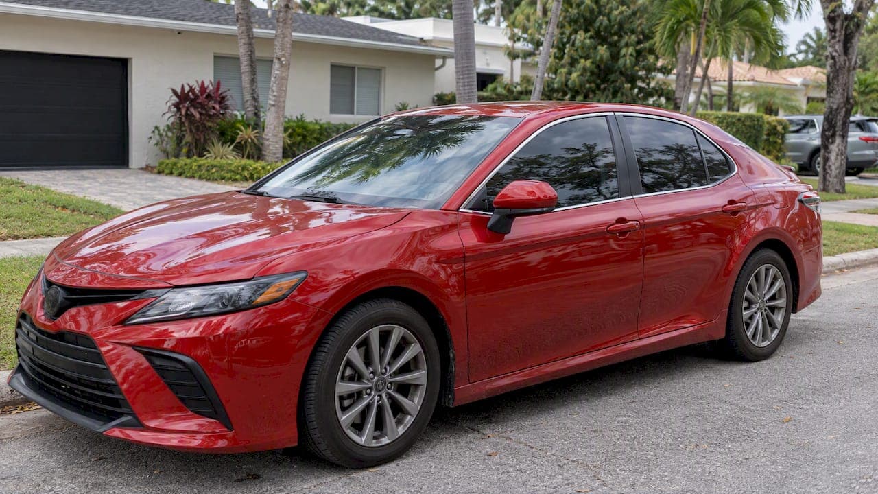 Red Car Window Tint: What Works, What's Legal in Florida